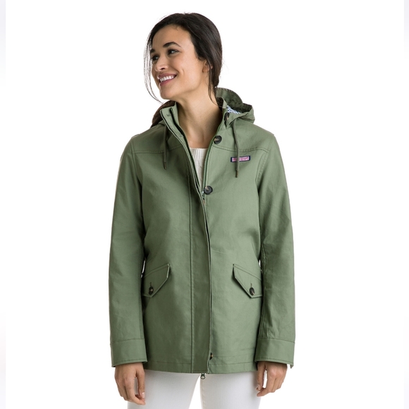 Vineyard Vines Jackets & Blazers - Vineyard Vines anorak jackey